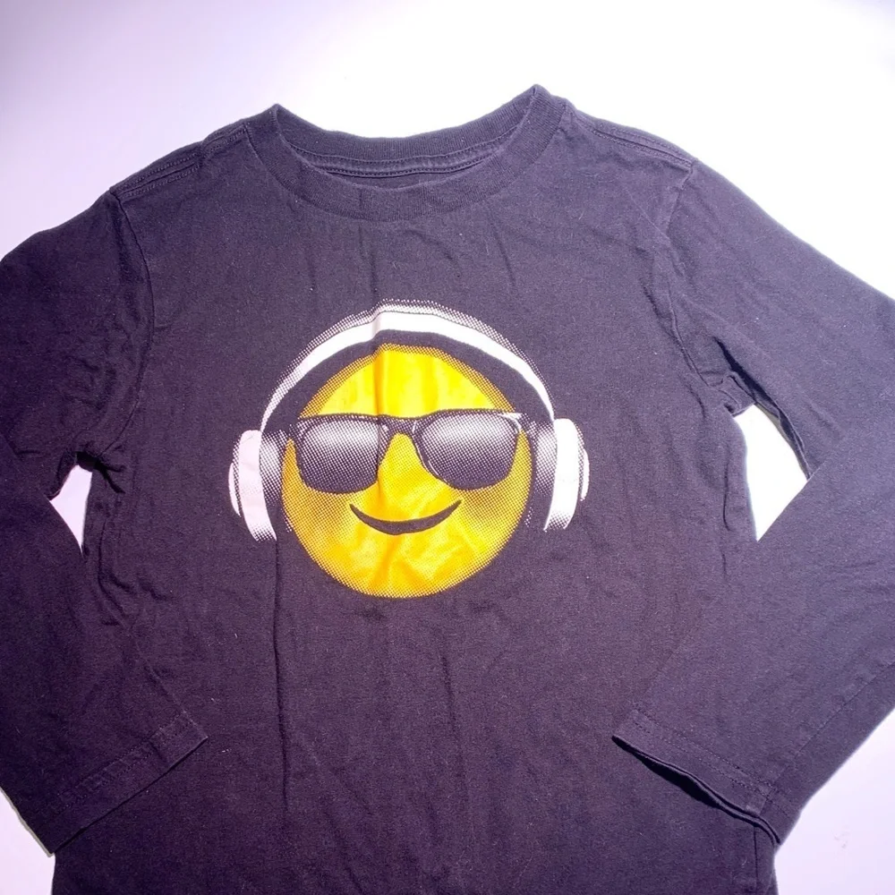 Children’s Place | Long Sleeve cool Emoji Tee Boy